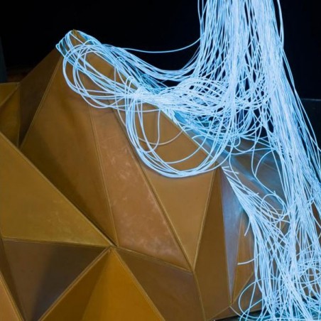 El wire artistic work