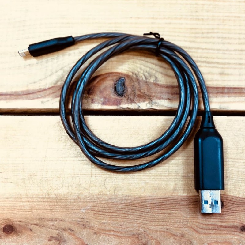 Cable de carga iluminado USB Ligthning para smartphones y dispositivos Apple