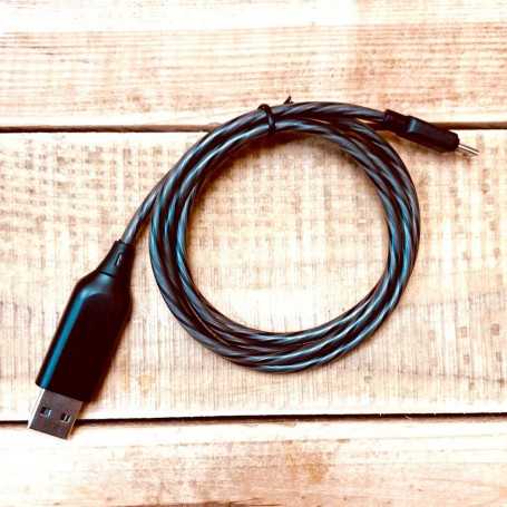Blue lighted charger lead for smartphone with Micro USB connector
