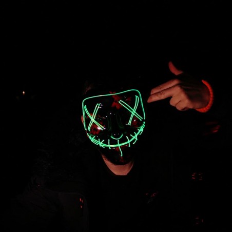 Leuchtende grüne Horrormaske