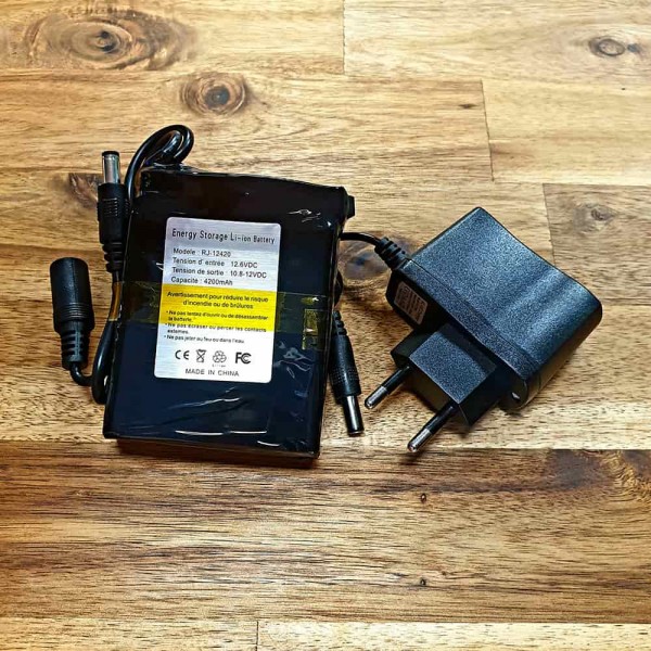 Mini rechargeable LED battery 12V 4200mAh