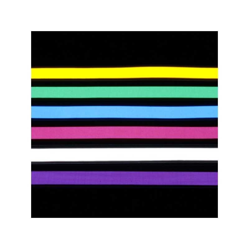 El tape in different colors